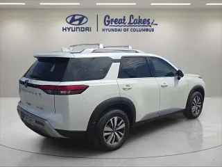Nissan Pathfinder 2022 AWD SL 4dr SUV