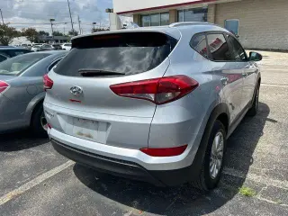 Hyundai TUCSON 2018 SEL Plus 4dr SUV