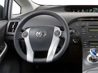 Toyota Prius 2010 IV 4dr Hatchback