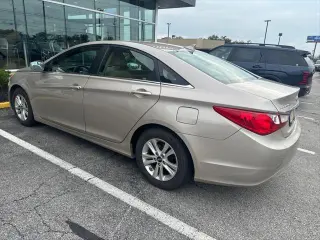 Hyundai SONATA 2011 GLS 4dr Sedan 6A