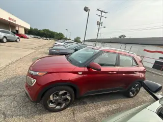 Hyundai VENUE 2024 SEL 4dr Crossover