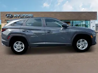 Hyundai TUCSON 2025 AWD SE 4dr SUV