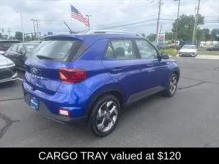 Hyundai VENUE 2024 Limited 4dr Crossover