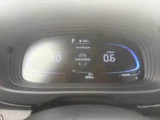 Hyundai VENUE 2024 Limited 4dr Crossover