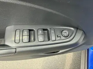 Hyundai VENUE 2024 Limited 4dr Crossover