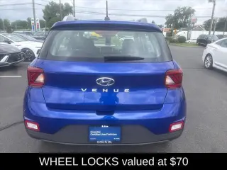 Hyundai VENUE 2024 Limited 4dr Crossover