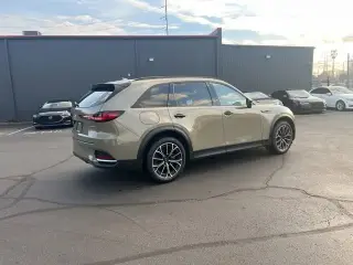 Mazda CX-70 Plug-in Hybrid 2025 AWD Premium 4dr SUV