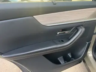 Mazda CX-70 Plug-in Hybrid 2025 AWD Premium 4dr SUV