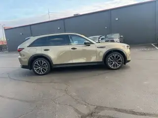 Mazda CX-70 Plug-in Hybrid 2025 AWD Premium 4dr SUV