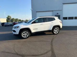 Jeep Compass 2024 4x4 Latitude 4dr SUV
