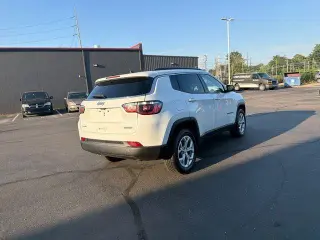 Jeep Compass 2024 4x4 Latitude 4dr SUV