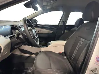 Hyundai TUCSON 2024 SEL 4dr SUV (midyear release)