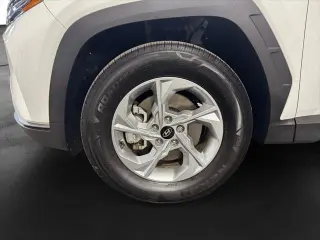 Hyundai TUCSON 2024 AWD SEL 4dr SUV (midyear release)