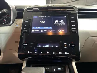 Hyundai TUCSON 2024 AWD SEL 4dr SUV (midyear release)