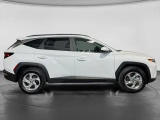 Hyundai TUCSON 2024 AWD SEL 4dr SUV (midyear release)