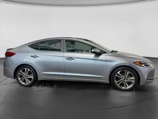 Hyundai ELANTRA 2017 Limited 4dr Sedan (US)