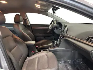 Hyundai ELANTRA 2017 Limited 4dr Sedan (US)