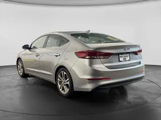Hyundai ELANTRA 2017 Limited 4dr Sedan (US)