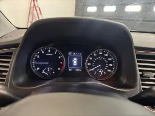 Hyundai ELANTRA 2017 Limited 4dr Sedan (US)
