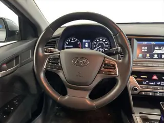 Hyundai ELANTRA 2017 Limited 4dr Sedan (US)