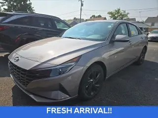 Hyundai ELANTRA 2023 SEL 4dr Sedan