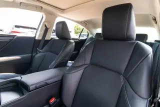 Lexus ES 300h 2023 4dr Sedan