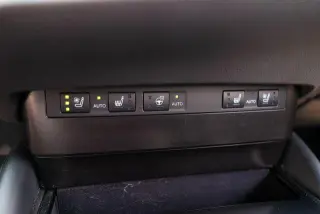 Lexus ES 300h 2023 4dr Sedan