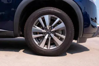 Nissan Pathfinder 2023 SL 4dr SUV