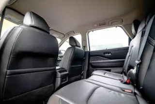 Nissan Pathfinder 2023 SL 4dr SUV