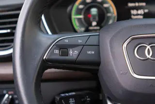 Audi Q5 2024 AWD e quattro S line Premium 55 TFSI 4dr SUV
