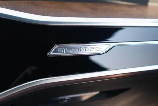 Audi A6 2022 AWD quattro Premium Plus 55 TFSI 4dr Sedan