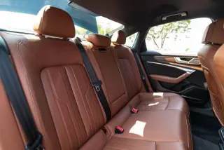Audi A6 2022 AWD quattro Premium Plus 55 TFSI 4dr Sedan