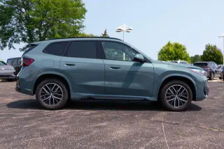BMW X1 2023 AWD xDrive28i 4dr Sports Activity Vehicle