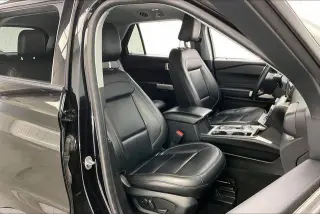 Ford Explorer 2022 AWD XLT 4dr SUV