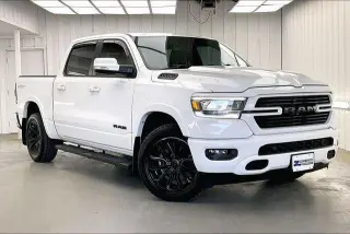 Ram 1500 2022 4x4 Laramie 4dr Crew Cab 5.6 ft. SB Pickup