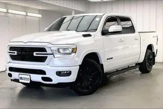 Ram 1500 2022 4x4 Laramie 4dr Crew Cab 5.6 ft. SB Pickup