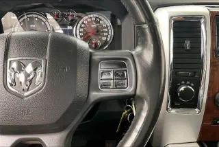 Ram 1500 2012 4x4 Laramie 4dr Crew Cab 5.5 ft. SB Pickup