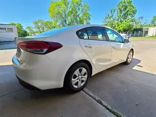 2017 Kia Forte LX Sedan