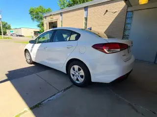 2017 Kia Forte LX Sedan