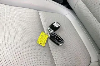 Hyundai KONA 2023 AWD Limited 4dr Crossover