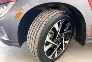 Hyundai KONA 2023 AWD Limited 4dr Crossover