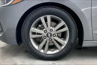Hyundai ELANTRA 2018 SEL 4dr Sedan (US)
