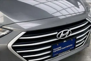 Hyundai ELANTRA 2018 SEL 4dr Sedan (US)