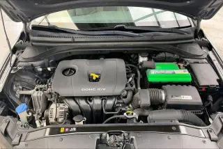 Hyundai ELANTRA 2018 SEL 4dr Sedan (US)