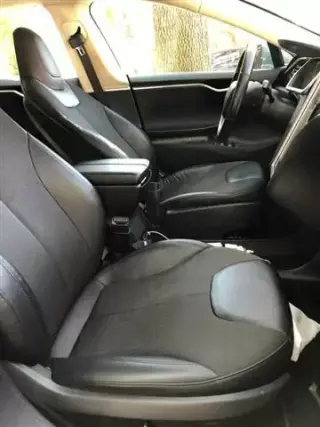 2013 Tesla Model S 60 Sedan 4D
