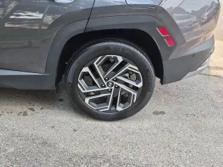 Hyundai TUCSON Hybrid 2025 AWD Limited 4dr SUV