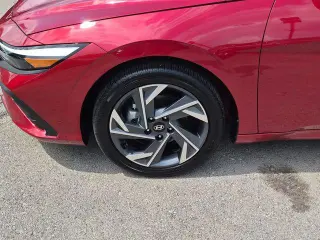 Hyundai ELANTRA 2025 SEL Sport 4dr Sedan