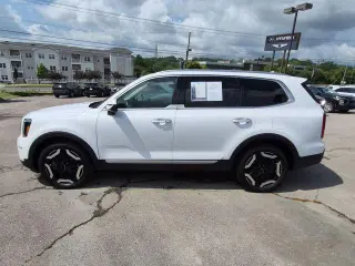 Kia Telluride 2023 S 4dr SUV
