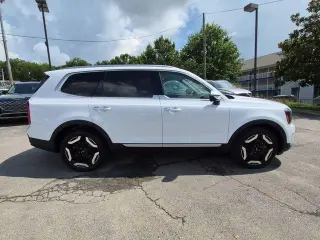 Kia Telluride 2023 S 4dr SUV