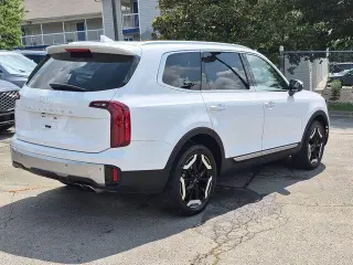 Kia Telluride 2023 S 4dr SUV